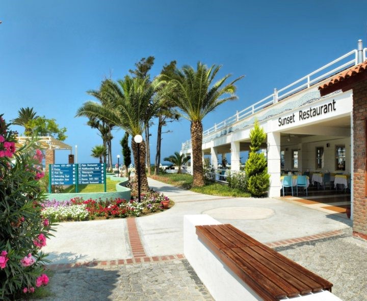 imagini hotel EPHESIA BEACH CLUB KUSADASI